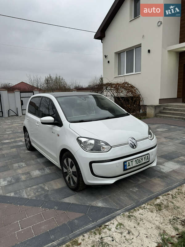 2013 volkswagen up