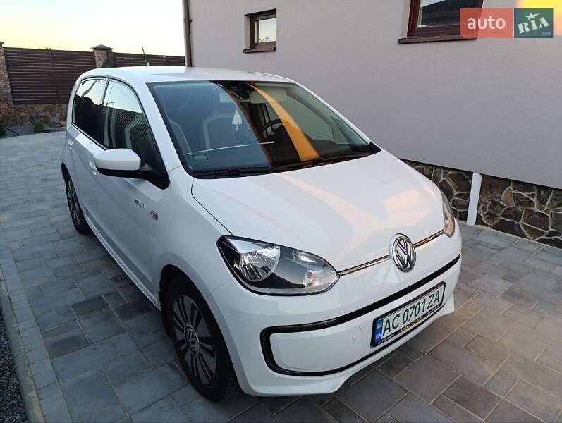 2014 volkswagen up