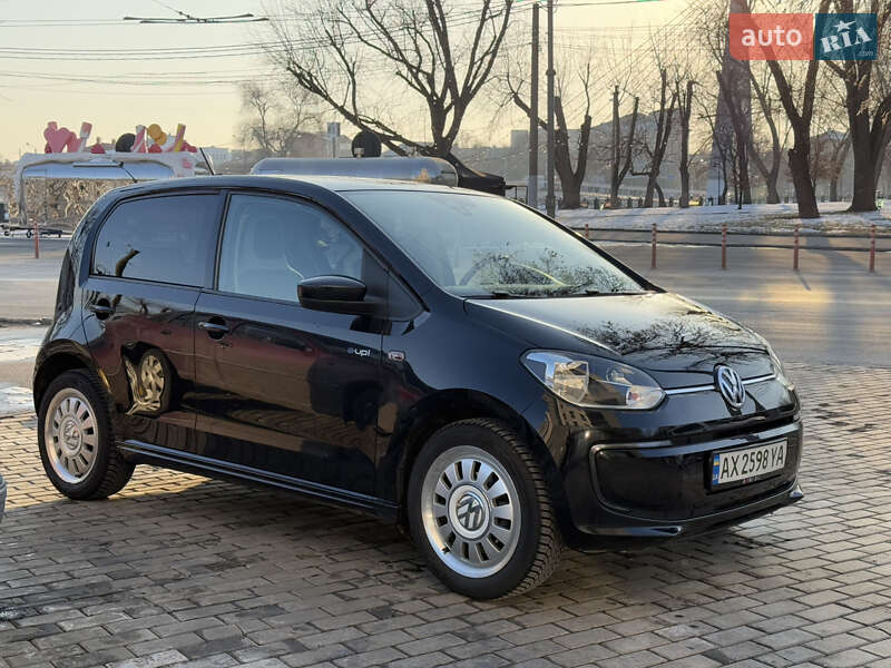 2014 volkswagen up
