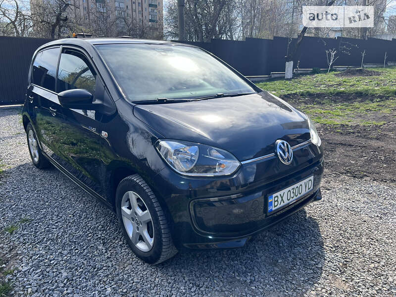 2014 volkswagen up