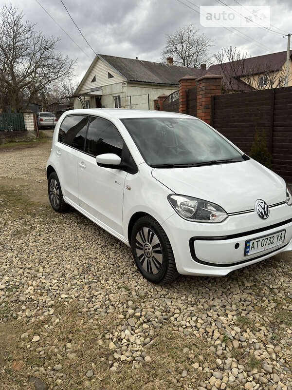 2014 volkswagen up
