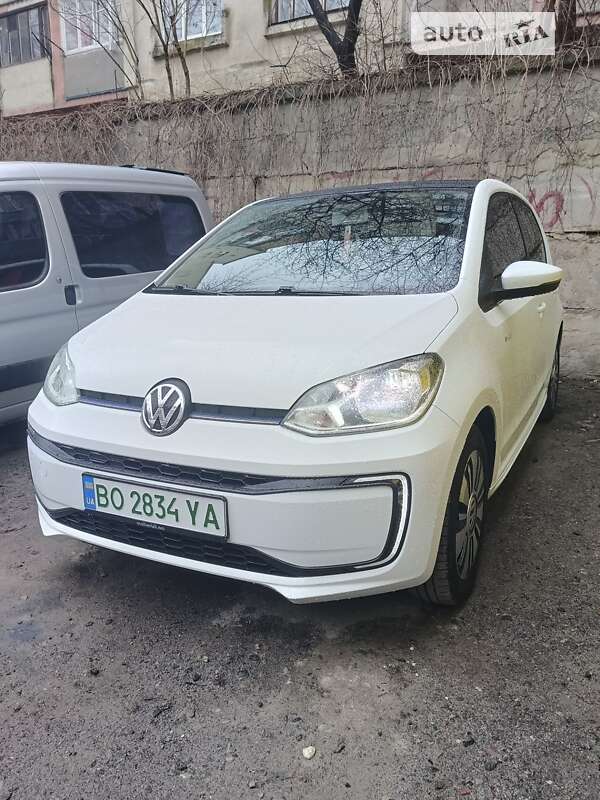 2016 volkswagen up