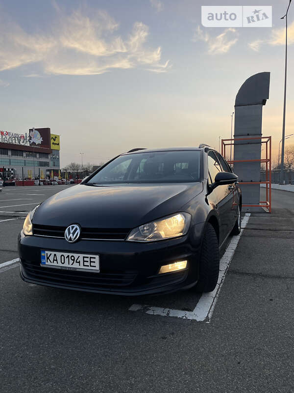 2013 volkswagen golf variant