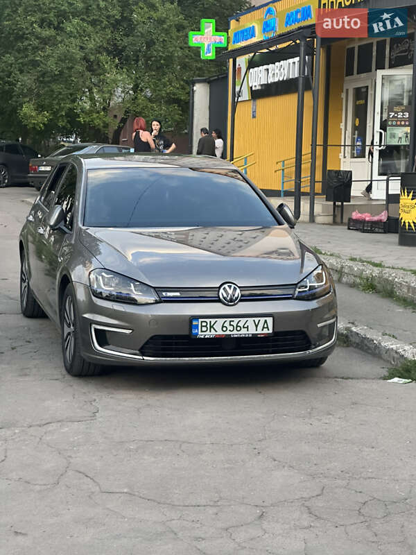 2016 volkswagen e-golf
