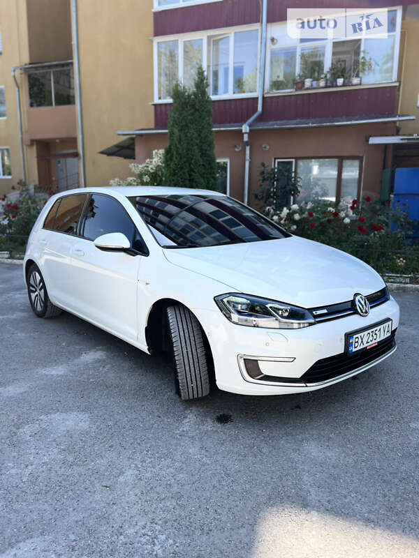 2017 volkswagen e-golf