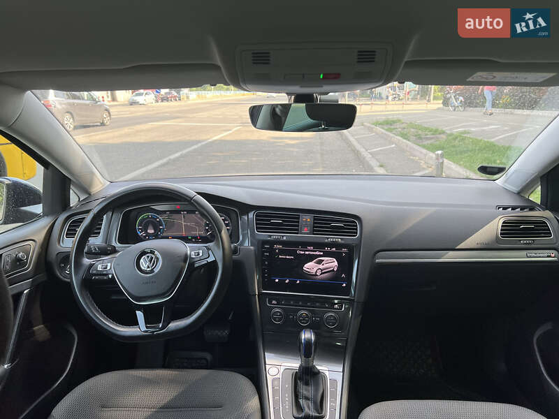 2017 volkswagen e-golf