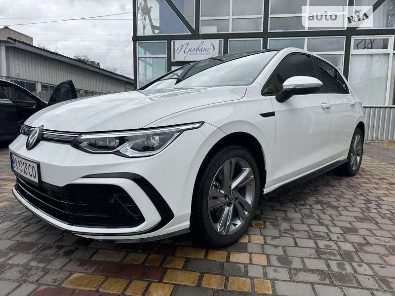 2023 volkswagen golf