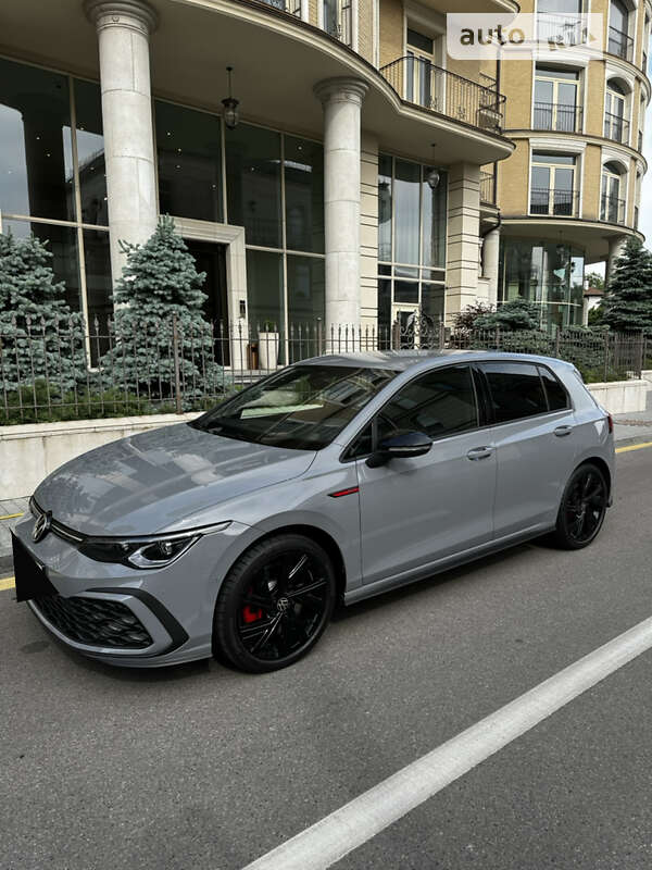 2023 volkswagen golf