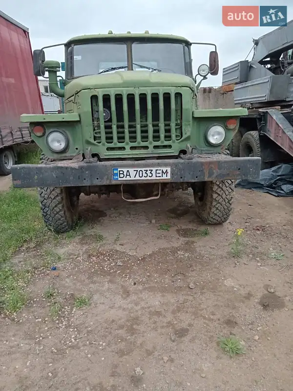 1986 ural 432001