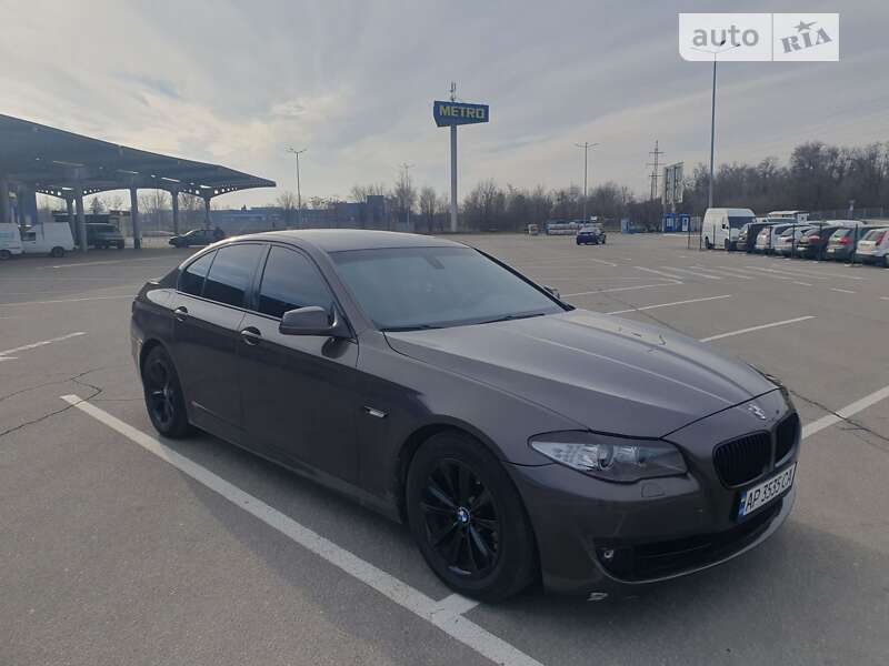 2012 bmw 520i