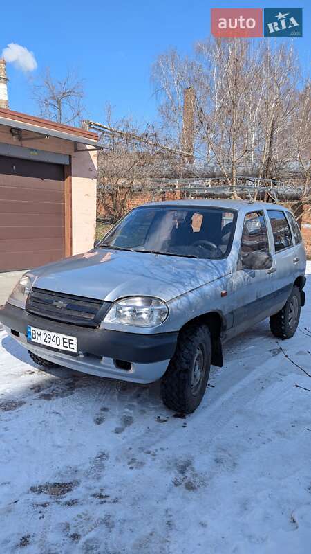 2004 chevrolet niva