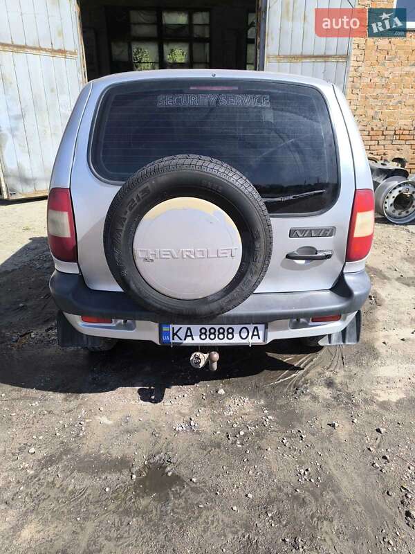 2004 chevrolet niva