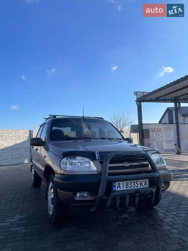2005 chevrolet niva