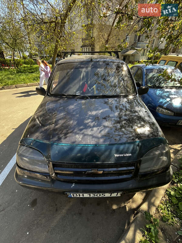2004 chevrolet niva