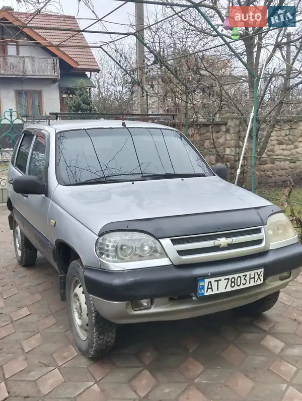 2004 chevrolet niva