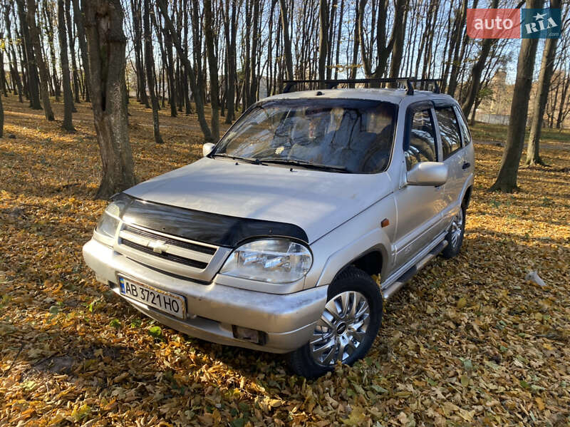 2004 chevrolet niva