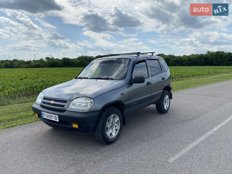 2004 chevrolet niva