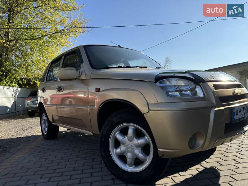 2004 chevrolet niva