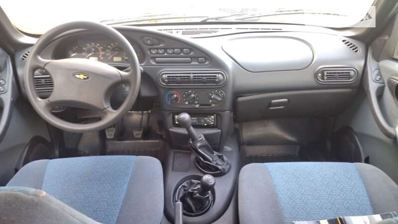2004 chevrolet niva