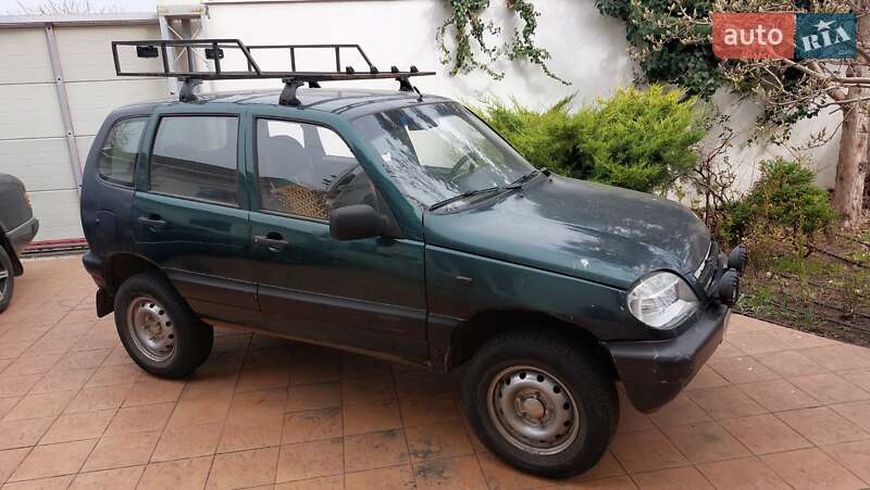 2004 chevrolet niva