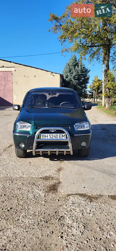 2004 chevrolet niva