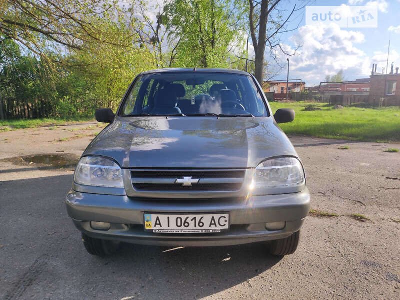 2004 chevrolet niva