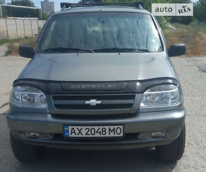 2005 chevrolet niva