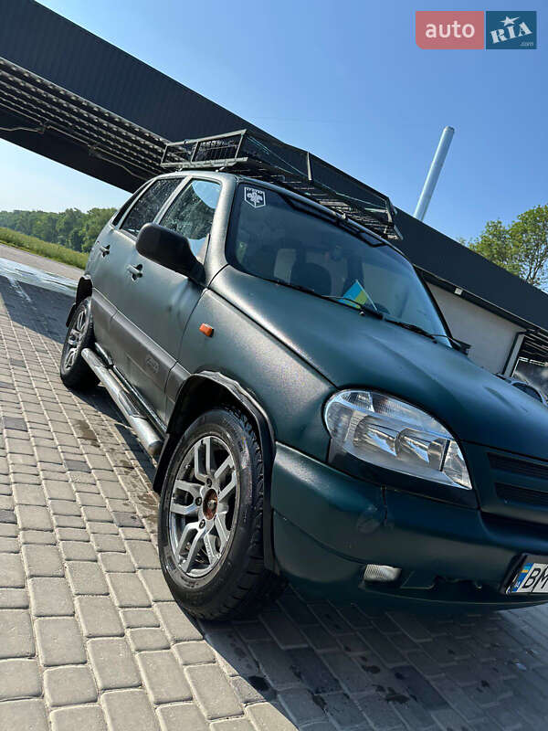 2005 chevrolet niva