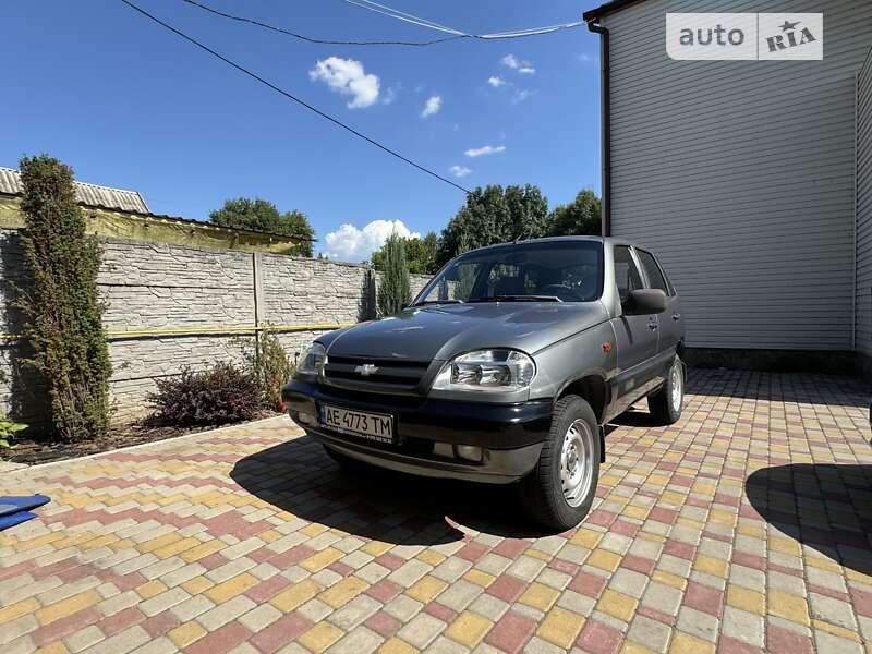 2005 chevrolet niva