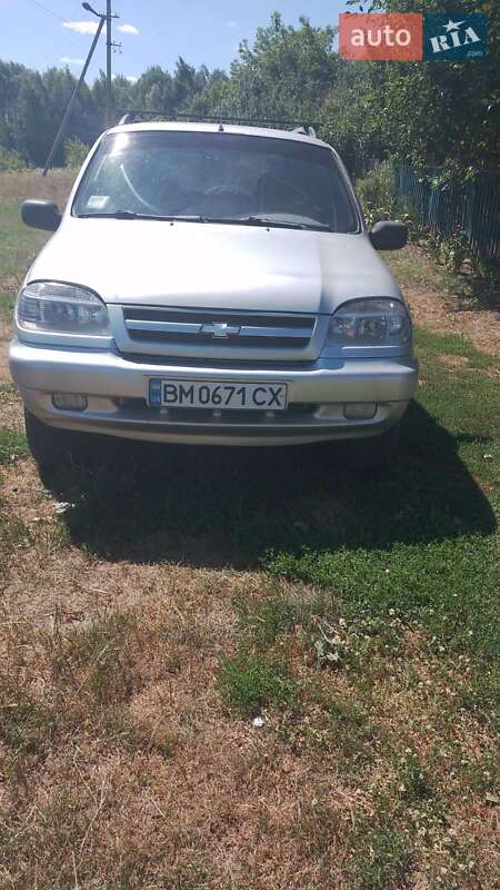 2005 chevrolet niva