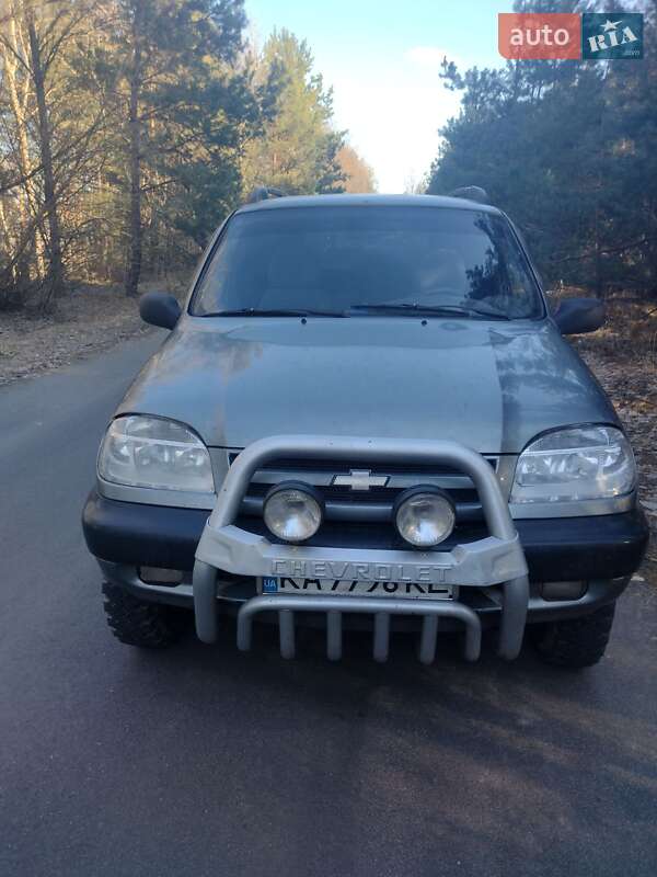 2005 chevrolet niva