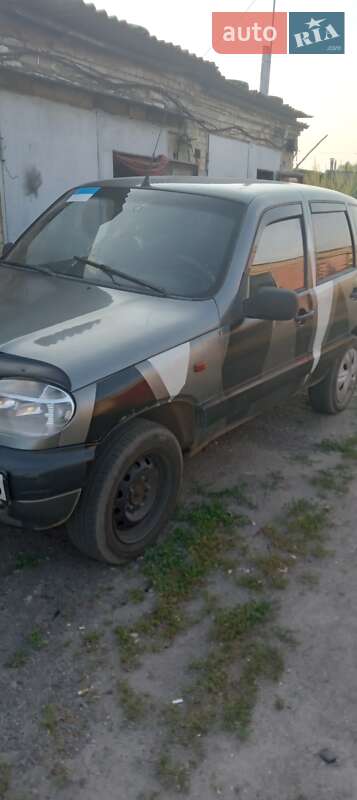 2005 chevrolet niva