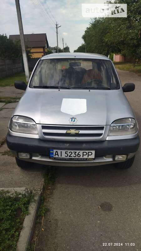 2005 chevrolet niva
