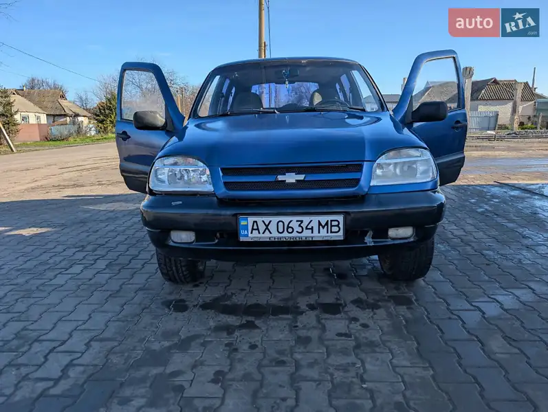 2005 chevrolet niva