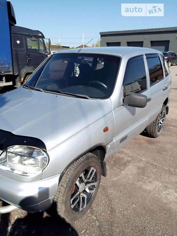 2006 chevrolet niva