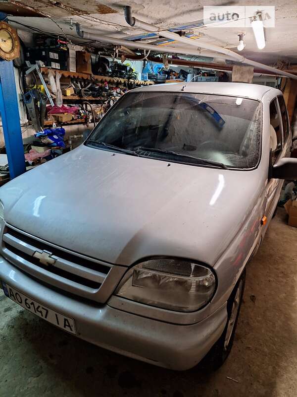 2006 chevrolet niva
