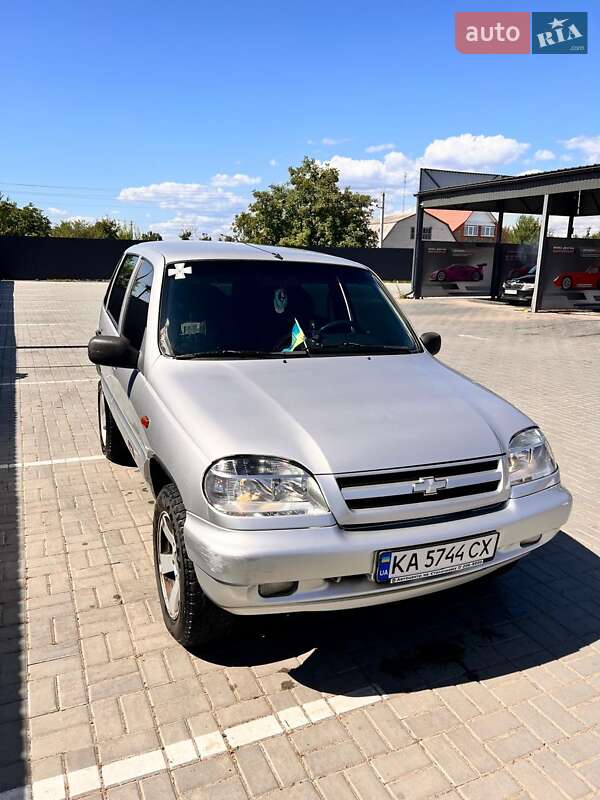 2008 chevrolet niva