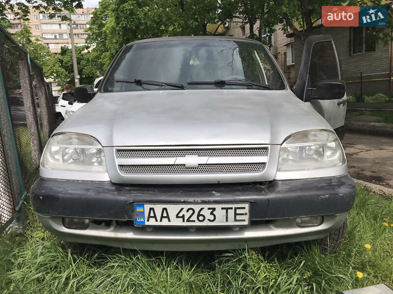 2008 chevrolet niva