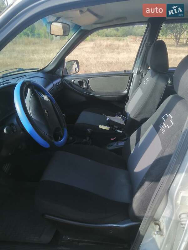 2008 chevrolet niva