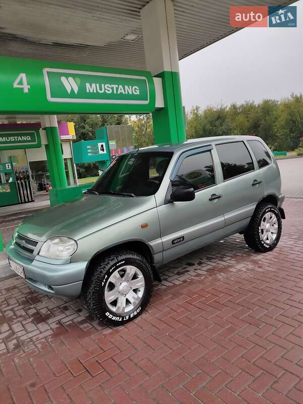 2008 chevrolet niva