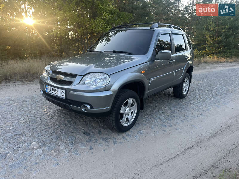 2010 chevrolet niva