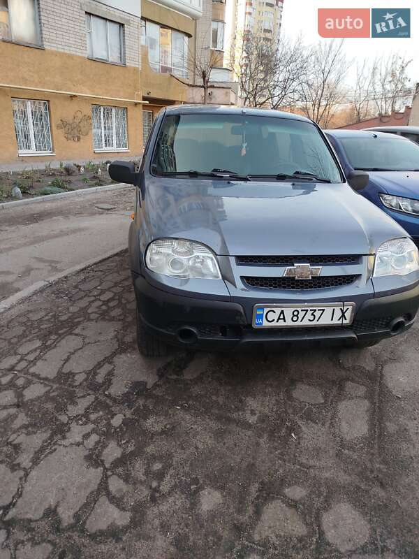 2010 chevrolet niva