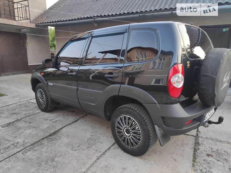 2010 chevrolet niva