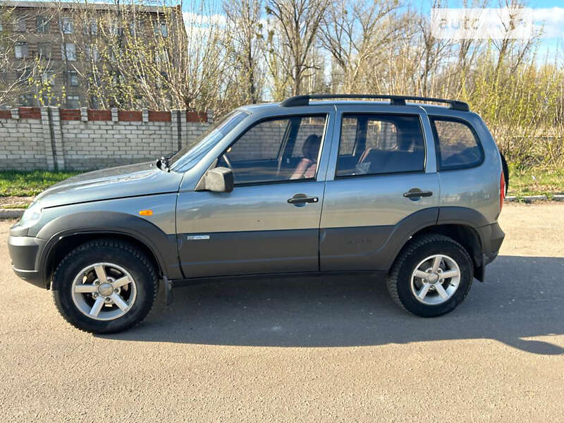 2010 chevrolet niva