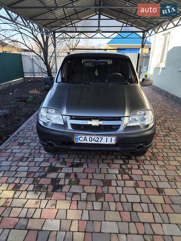 2010 chevrolet niva