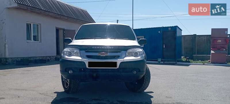 2011 chevrolet niva