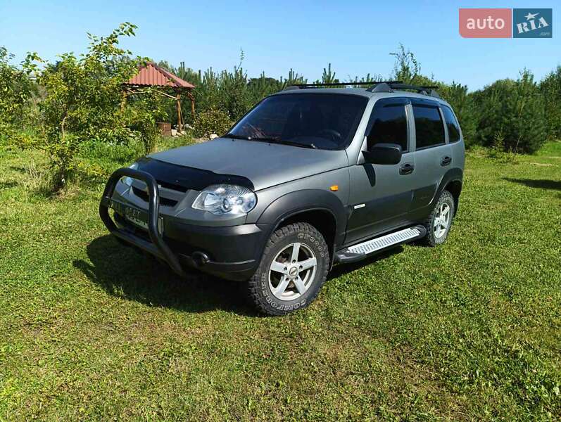 2012 chevrolet niva