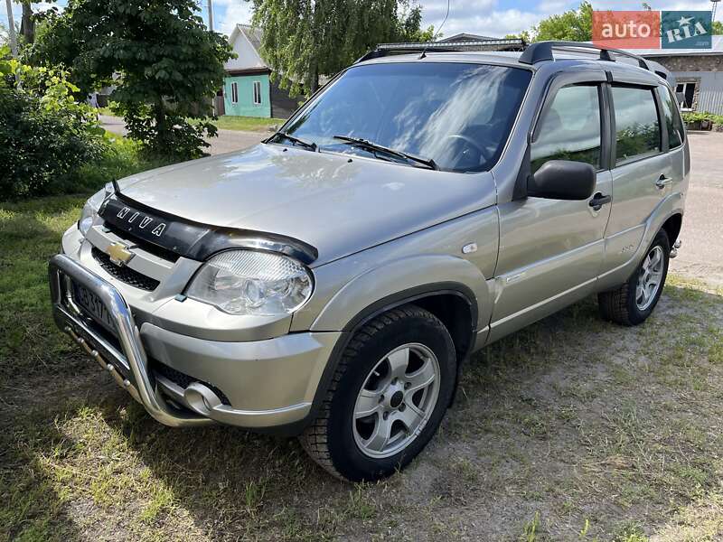 2012 chevrolet niva
