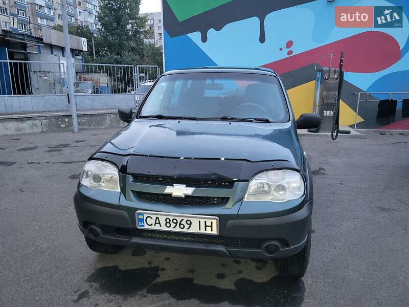 2012 chevrolet niva