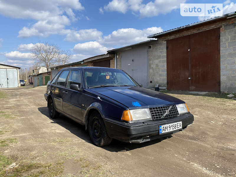 1991 volvo 440